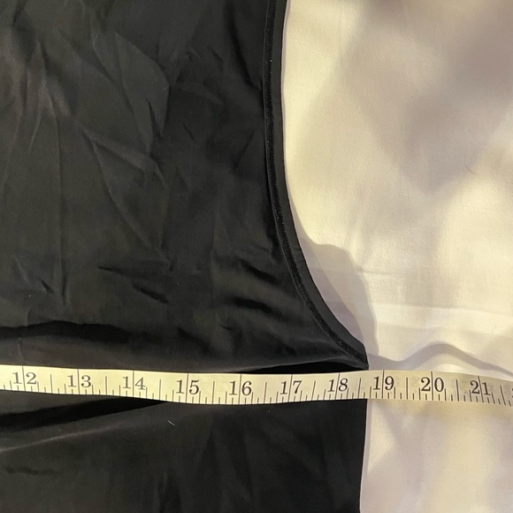 Lululemon Size Medium - Picture 4 of 6